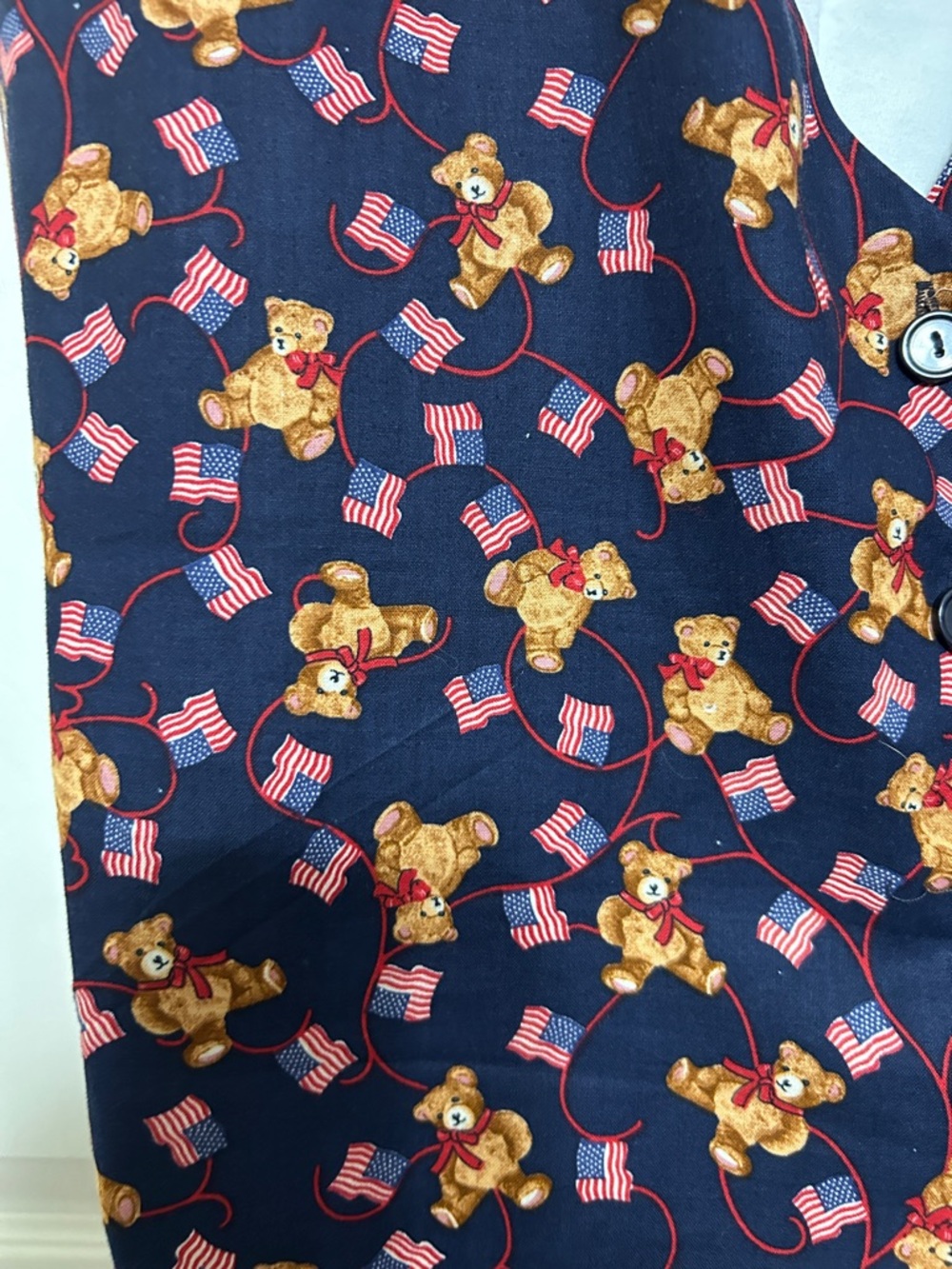 111 Main Teddy Bear American Flag Print Vest Vintage bundle w Tee Shirt and Pin - Picture 10 of 13